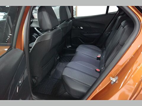 peugeot, 2008, crossover 1.2 puretech allure eat8, otomatik, benzin 2.el otomobil | renew 9