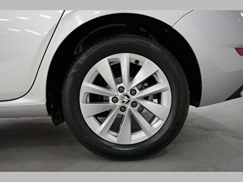 skoda, scala, hatchback 1.0 tsı premium dsg, otomatik, benzin 2.el otomobil | renew 22