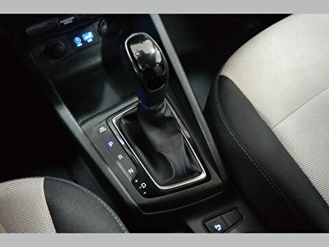 hyundai, i20, hatchback 1.4 mpı style otomatik, otomatik, benzin 2.el otomobil | renew 15