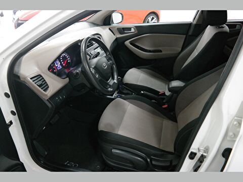 hyundai, i20, hatchback 1.4 mpı style otomatik, otomatik, benzin 2.el otomobil | renew 6