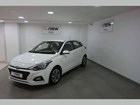 Hatchback 1.4 MPI Style Otomatik, 2. el otomobil | renew