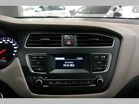 hyundai, i20, hatchback 1.4 mpı style otomatik, otomatik, benzin 2.el otomobil | renew 13