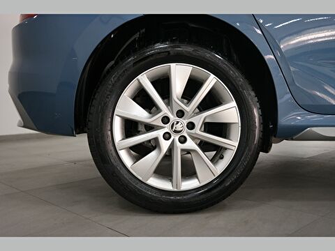 skoda, kamiq, suv 1.0 tsı premium dsg, otomatik, benzin 2.el otomobil | renew 19