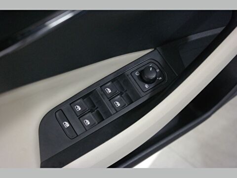 skoda, kamiq, suv 1.0 tsı premium dsg, otomatik, benzin 2.el otomobil | renew 18