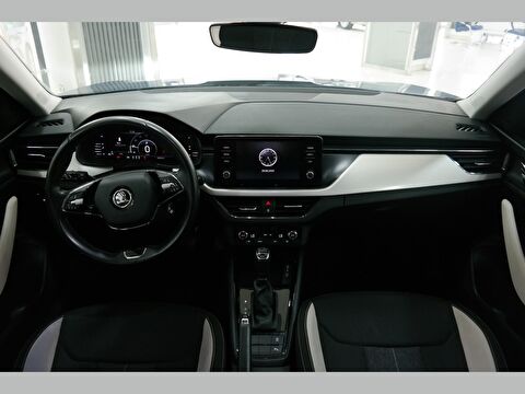 skoda, kamiq, suv 1.0 tsı premium dsg, otomatik, benzin 2.el otomobil | renew 10