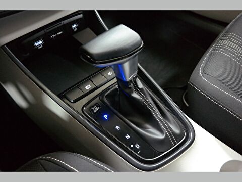 hyundai, i20, hatchback 1.0 t-gdı style nav. dct, otomatik, benzin 2.el otomobil | renew 15