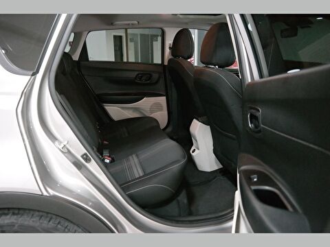 hyundai, bayon, 1.4 mpı style dct, otomatik, benzin 2.el otomobil | renew 8