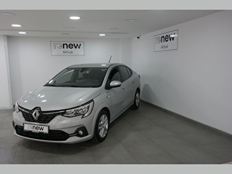 Sedan 1.0 TCE Touch X-Tronic, 2. el otomobil | renew