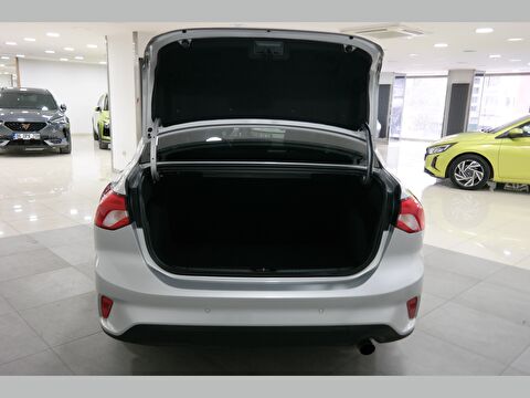 ford, focus, sedan 1.5 tdcı ecoblue titanium stil otomatik, otomatik, dizel 2.el otomobil | renew 18