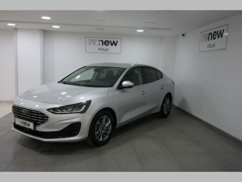 Sedan 1.5 TDCI EcoBlue Titanium Stil Otomatik, 2. el otomobil | renew