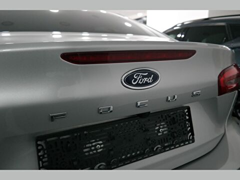 ford, focus, sedan 1.5 tdcı ecoblue titanium stil otomatik, otomatik, dizel 2.el otomobil | renew 25