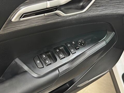kia, sportage, 1.6l t-gdı mhev cool 4x2 dct, otomatik, benzin 2.el otomobil | renew 20