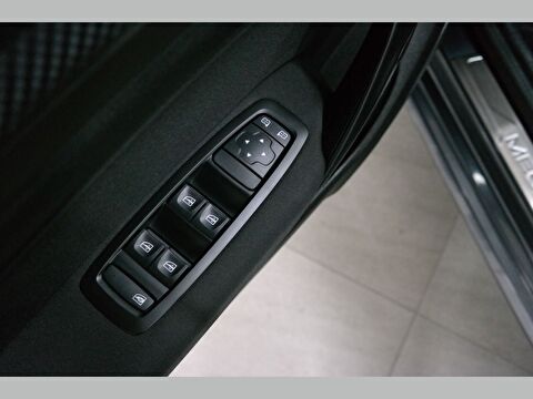 renault, megane, sedan 1.3 tce touch, manuel, benzin 2.el otomobil | renew 17