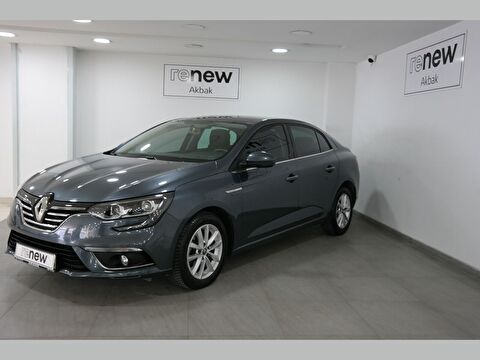 Sedan 1.3 TCe Touch, 2. el otomobil | renew