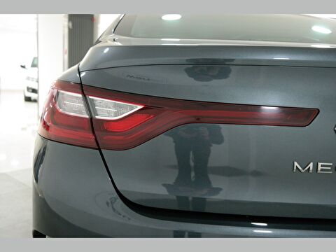 renault, megane, sedan 1.3 tce touch, manuel, benzin 2.el otomobil | renew 23