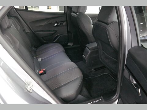 peugeot, 2008, crossover 1.2 puretech gt eat8, otomatik, benzin 2.el otomobil | renew 8