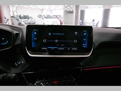 peugeot, 2008, crossover 1.2 puretech gt eat8, otomatik, benzin 2.el otomobil | renew 18