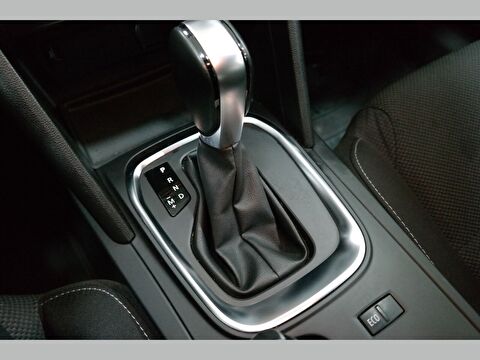 renault, megane, sedan 1.3 tce joy edc, otomatik, benzin 2.el otomobil | renew 15