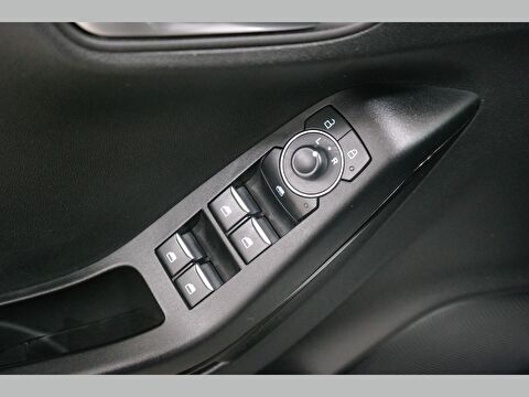 ford, puma, crossover 1.0 ecoboost style, manuel, benzin 2.el otomobil | renew 20