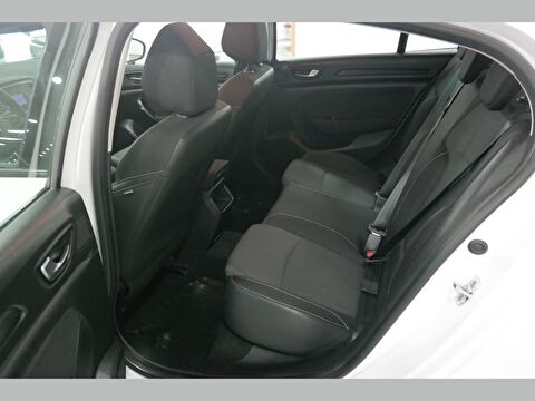 renault, megane, sedan 1.3 tce joy comfort edc, otomatik, benzin 2.el otomobil | renew 9