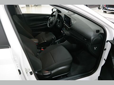 hyundai, bayon, suv 1.2 mpı jump, manuel, benzin 2.el otomobil | renew 7