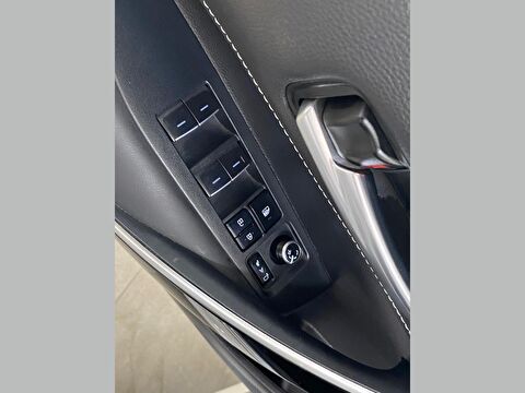 toyota, corolla, sedan 1.5 passion x-pack multidrive s, otomatik, benzin 2.el otomobil | renew 22