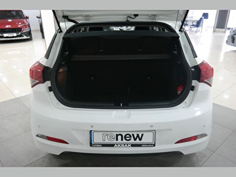 hyundai, i20, hatchback 1.4 mpı style otomatik, otomatik, benzin 2.el otomobil | renew 21