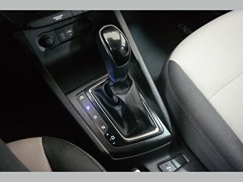 hyundai, i20, hatchback 1.4 mpı style otomatik, otomatik, benzin 2.el otomobil | renew 15