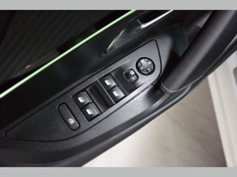 peugeot, 2008, 1.2 puretech gt eat8, otomatik, benzin 2.el otomobil | renew 20