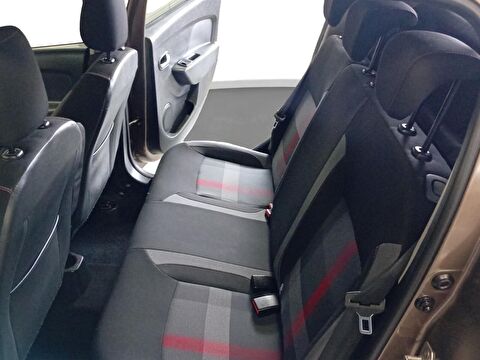 dacia, sandero, 0.9 tce techroad easy-r, otomatik, benzin 2.el otomobil | renew 20