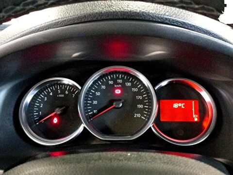 dacia, sandero, 0.9 tce techroad easy-r, otomatik, benzin 2.el otomobil | renew 11