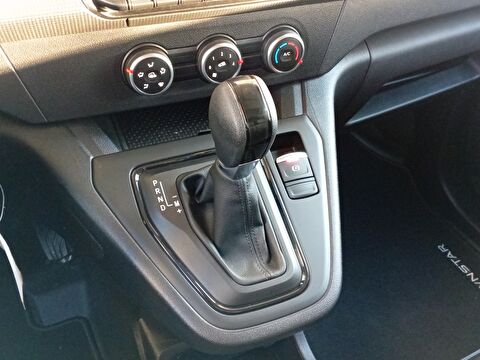 nissan, townstar, van 1.3 dıg-t l2 visia dct, otomatik, benzin 2.el otomobil | renew 10