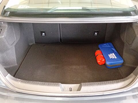 renault, megane, sedan 1.6 16v joy, manuel, benzin 2.el otomobil | renew 17