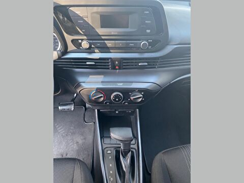 hyundai, i20, hatchback 1.4 mpı jump otomatik, otomatik, benzin 2.el otomobil | renew 16