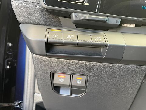 renault, megane e-tech, crossover ev60 ıconic otomatik, otomatik, elektrik 2.el otomobil | renew 15