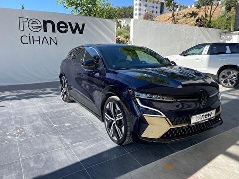 renault, megane e-tech, crossover ev60 ıconic otomatik, otomatik, elektrik 2.el otomobil | renew 4