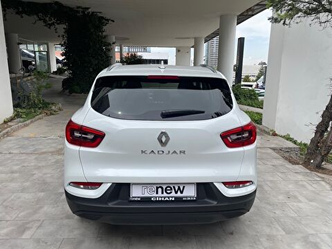 renault, kadjar, suv 1.3 tce touch roof edc, otomatik, benzin 2.el otomobil | renew 19