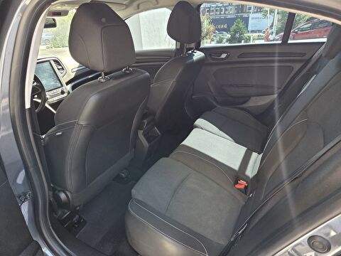 renault, megane, sedan 1.3 tce joy edc, otomatik, benzin 2.el otomobil | renew 14