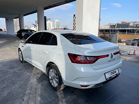 renault, megane, sedan 1.3 tce joy comfort edc, otomatik, benzin 2.el otomobil | renew 5