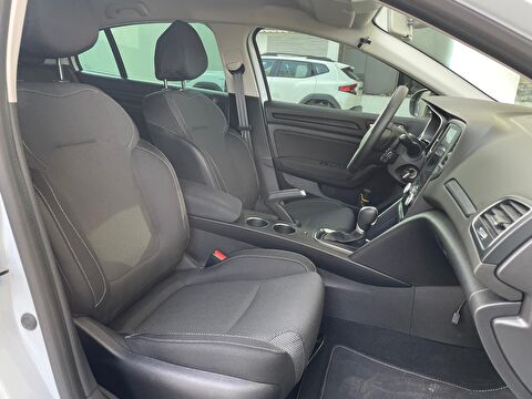 renault, megane, sedan 1.3 tce joy comfort edc, otomatik, benzin 2.el otomobil | renew 8