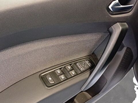 renault, kangoo multix, 1.3 tce ıconic edc, otomatik, benzin 2.el otomobil | renew 8