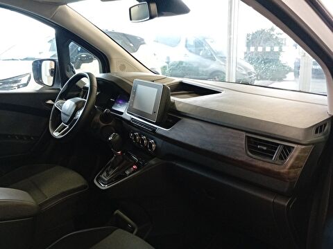 renault, kangoo multix, 1.3 tce ıconic edc, otomatik, benzin 2.el otomobil | renew 20