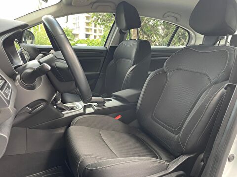 renault, megane, sedan 1.5 blue dcı joy edc, otomatik, dizel 2.el otomobil | renew 14
