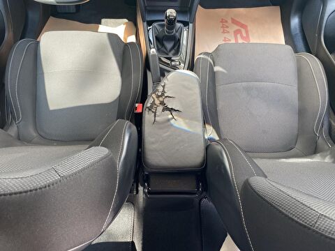 renault, megane, sedan 1.3 tce joy, manuel, benzin 2.el otomobil | renew 21