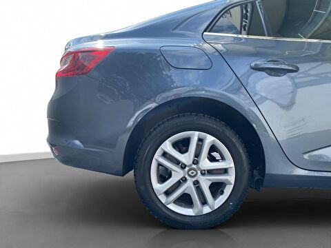 renault, megane, sedan 1.3 tce joy, manuel, benzin 2.el otomobil | renew 9