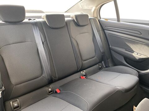 renault, megane, sedan 1.3 tce joy edc, otomatik, benzin 2.el otomobil | renew 19