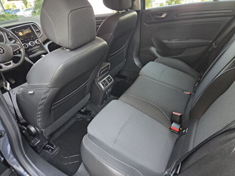 renault, megane, sedan 1.3 tce touch edc, otomatik, benzin 2.el otomobil | renew 10