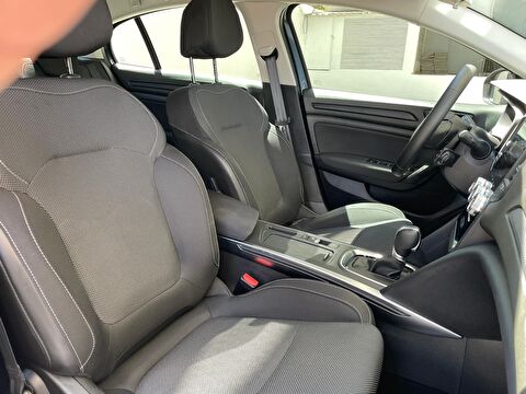 renault, megane, sedan 1.3 tce touch edc, otomatik, benzin 2.el otomobil | renew 19