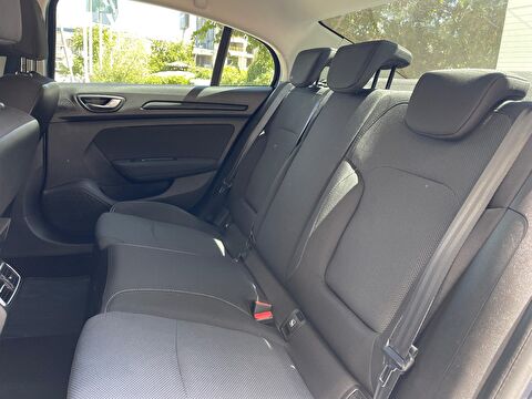 renault, megane, sedan 1.3 tce touch edc, otomatik, benzin 2.el otomobil | renew 16