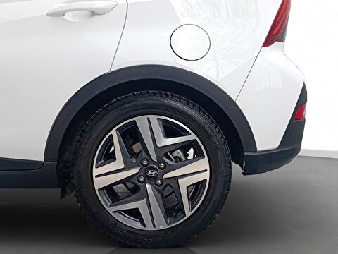 hyundai, bayon, 1.4 mpı style, otomatik, benzin 2.el otomobil | renew 9